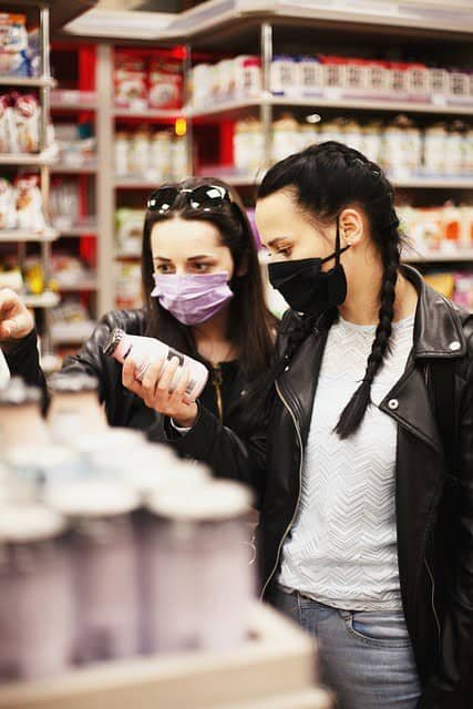Girls shopping