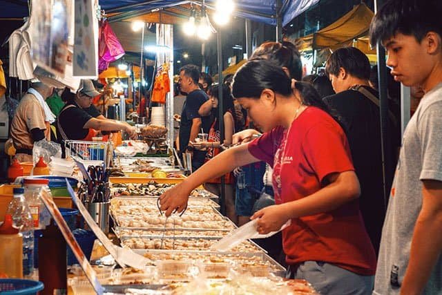 malaysian street food culture blog header